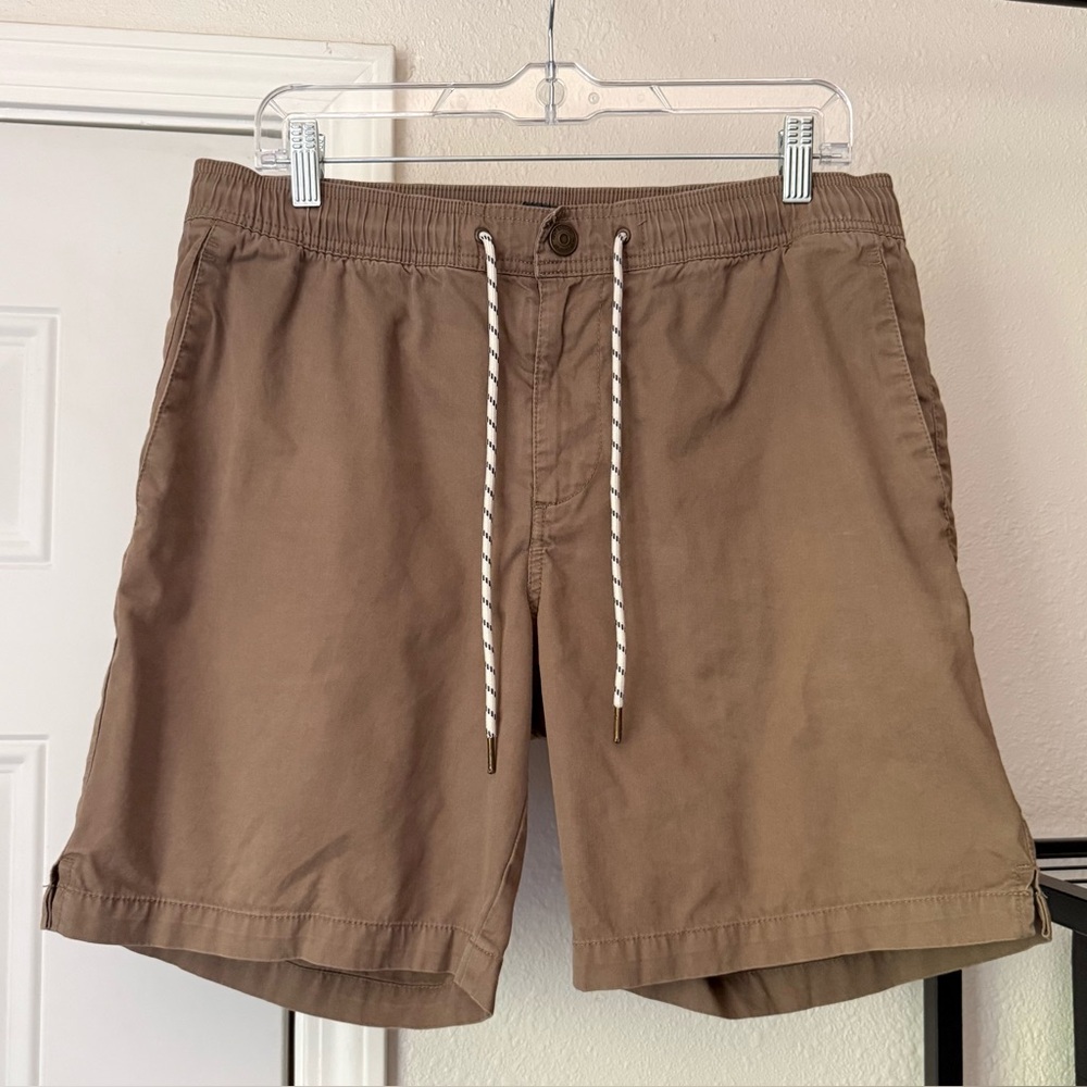 REYN‎ SPOONER tan cotton khaki drawstring elastic waist shorts